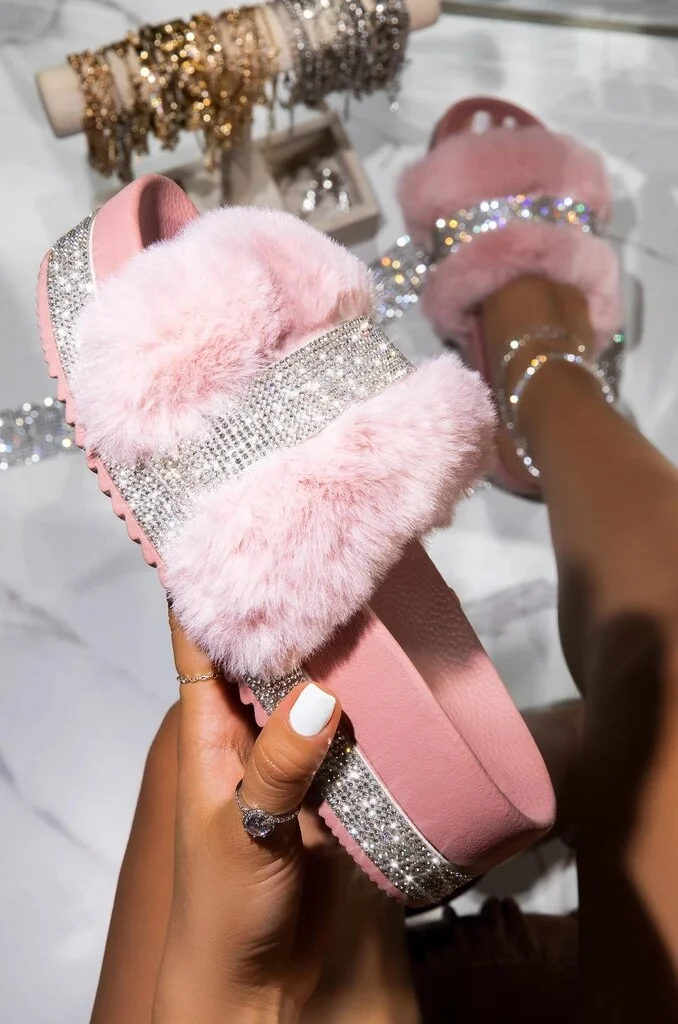 Luxury Fur Rhinestone Fluffy Slippers - Image 4